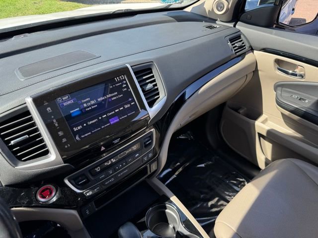 Used 2017 Honda Ridgeline RTL-E image 24
