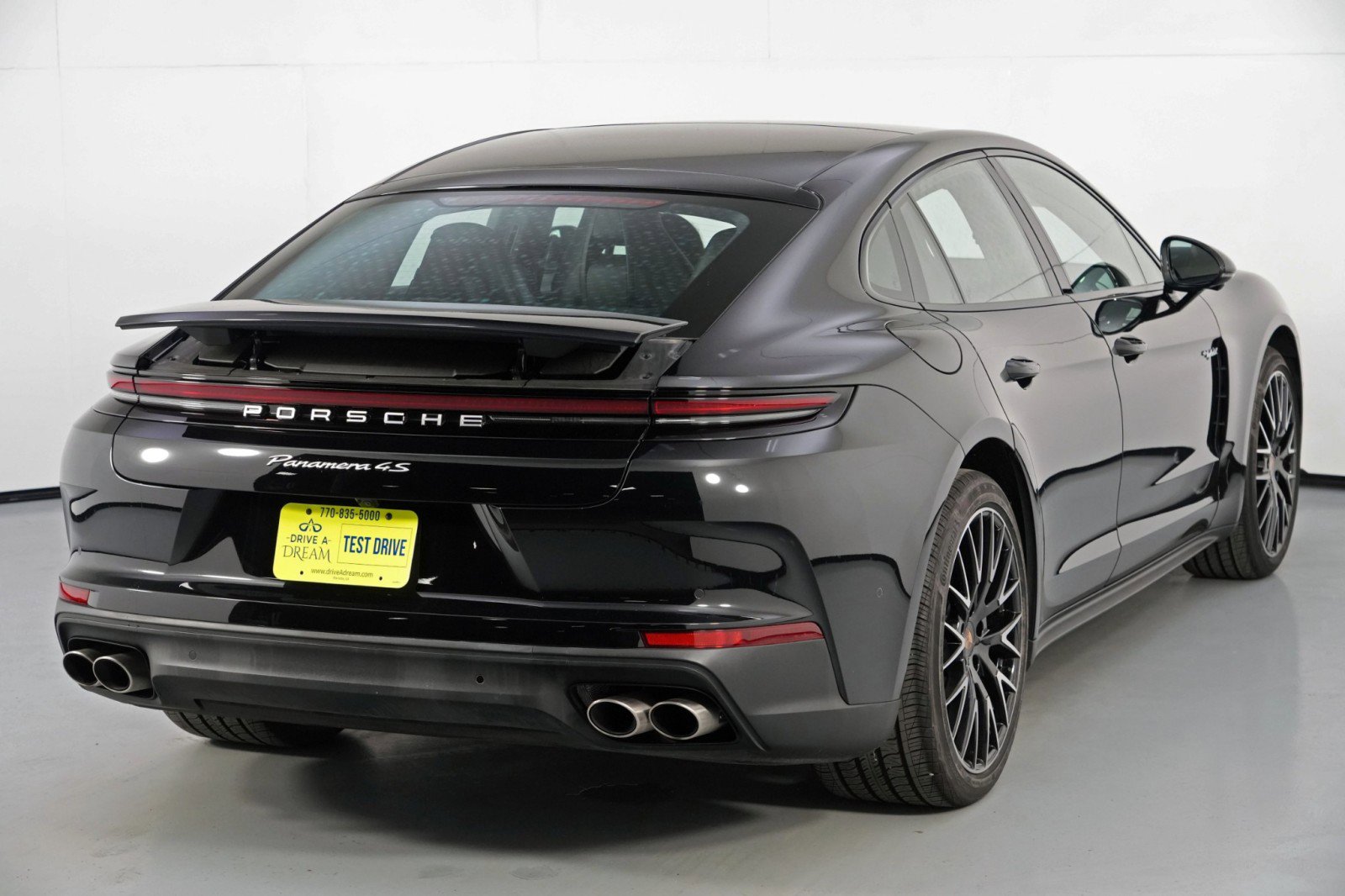 Used 2025 Porsche Panamera 4S w/ Premium Package image 59