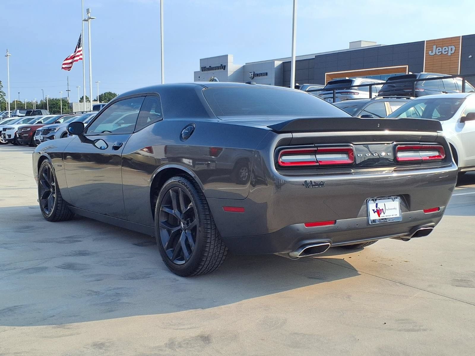 Used 2019 Dodge Challenger R/T w/ Blacktop Package RWD image 2