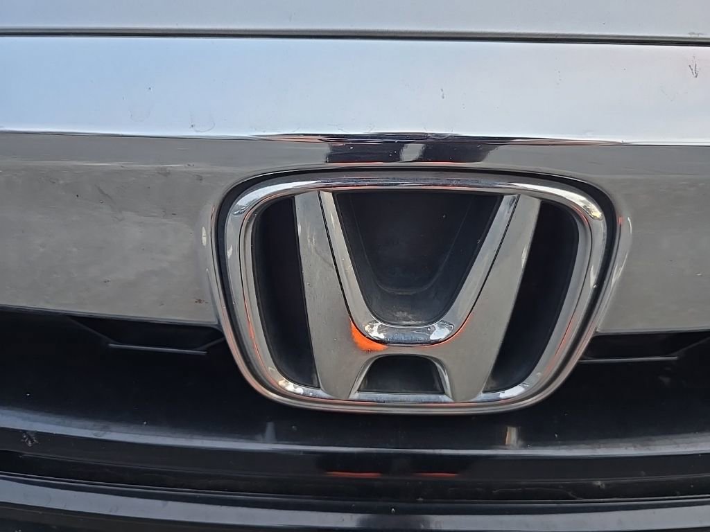 Used 2018 Honda Accord EX-L image 6
