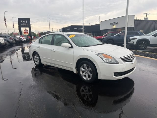 Used 2009 Nissan Altima 2.5 SL w/ SL Pkg FWD image 2