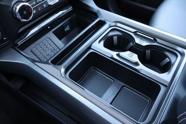 New 2026 Ford F250 Lariat w/ Chrome Package image 13