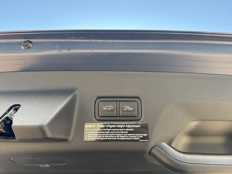 New 2027 Kia Telluride S image 13