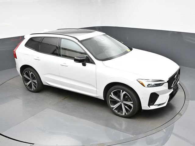 Used 2024 Volvo XC60 B5 Ultimate w/ Protection Package Premier AWD/4WD image 18
