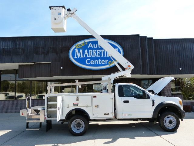 Used 2017 Ford F450 XL w/ Snow Plow Prep Package image 27