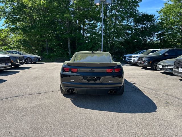 Used 2013 Chevrolet Camaro SS w/ SS Performance Package RWD image 7