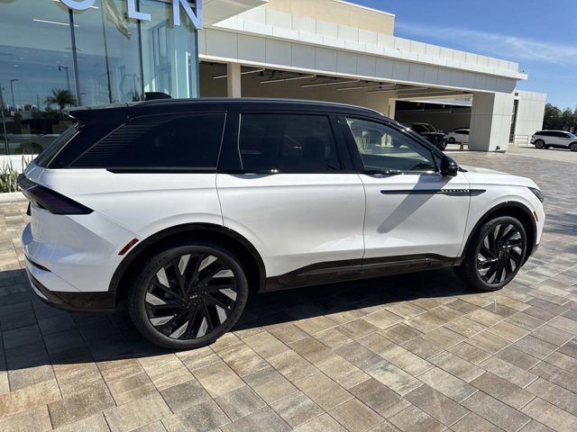 New 2025 Lincoln Nautilus Reserve w/ Jet Appearance Package video 2