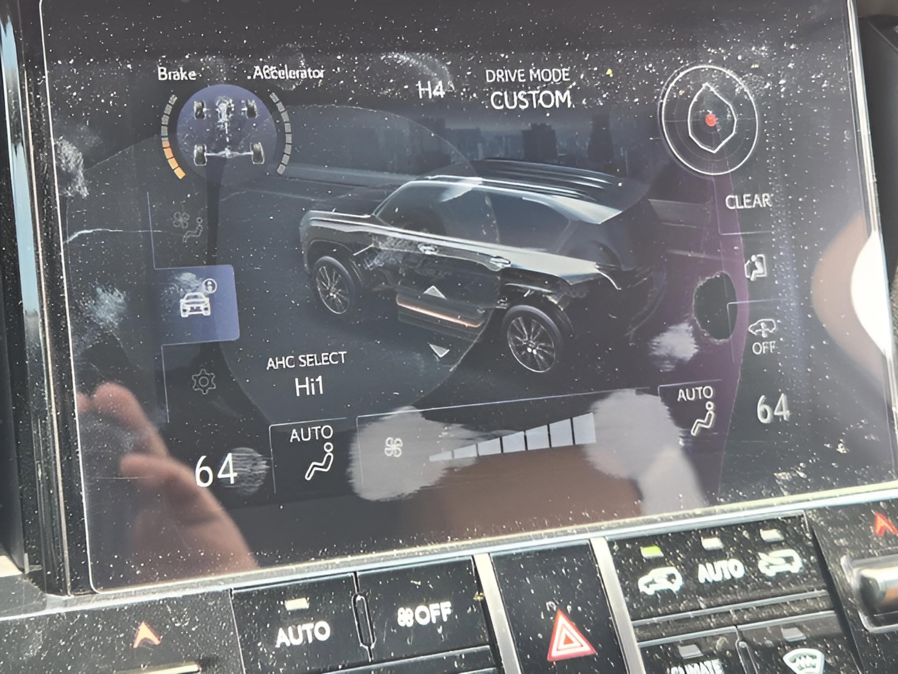 Used 2026 Lexus LX 600 4WD w/ Accessory Package (Z1) image 19