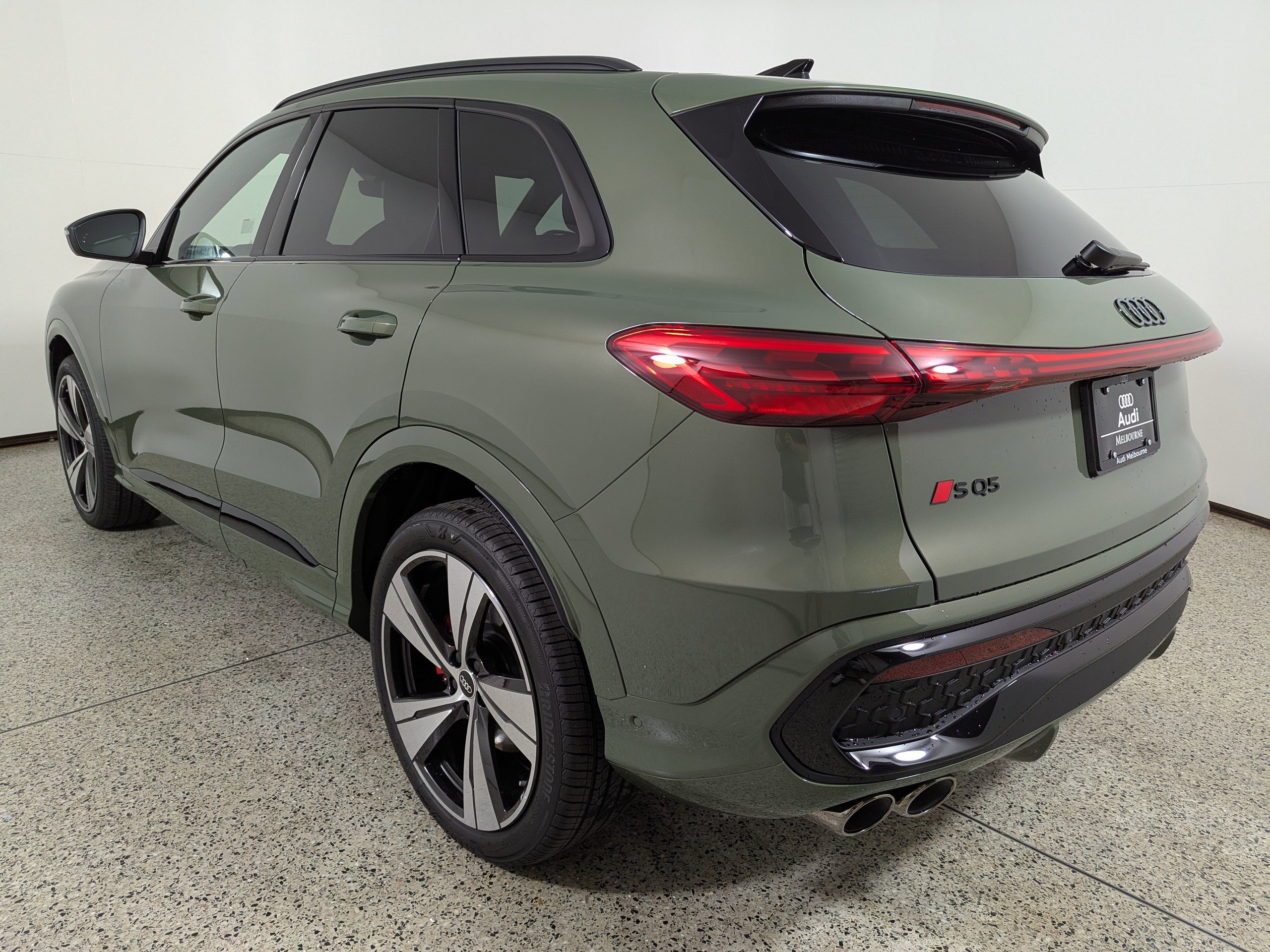 New 2025 Audi SQ5 Premium Plus image 5