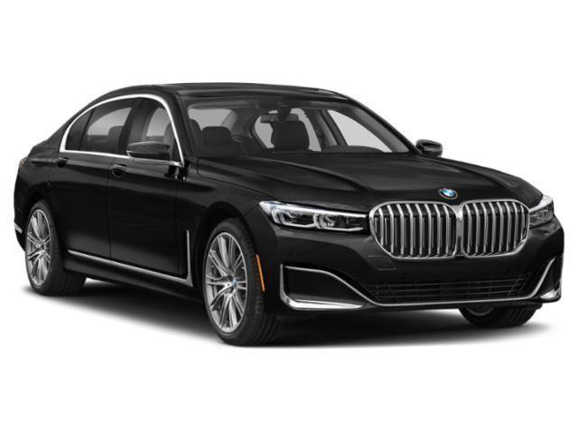 Used 2021 BMW 740i w/ M Sport Package image 9