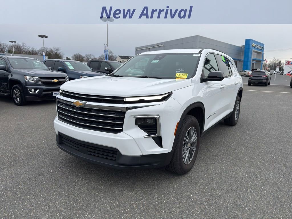 Certified 2025 Chevrolet Traverse LT