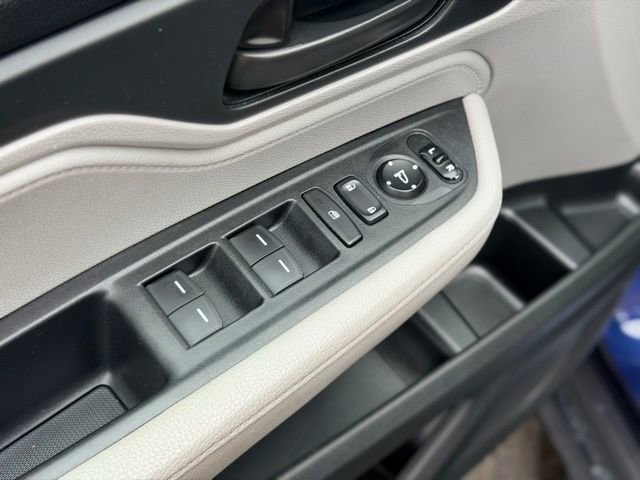Used 2023 Honda Odyssey EX-L image 21