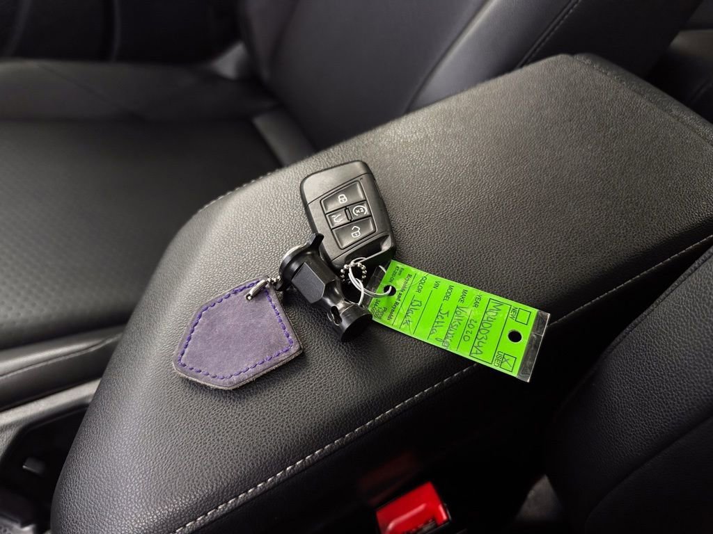 Used 2020 Volkswagen Jetta SE w/ SE Cold Weather Package image 26