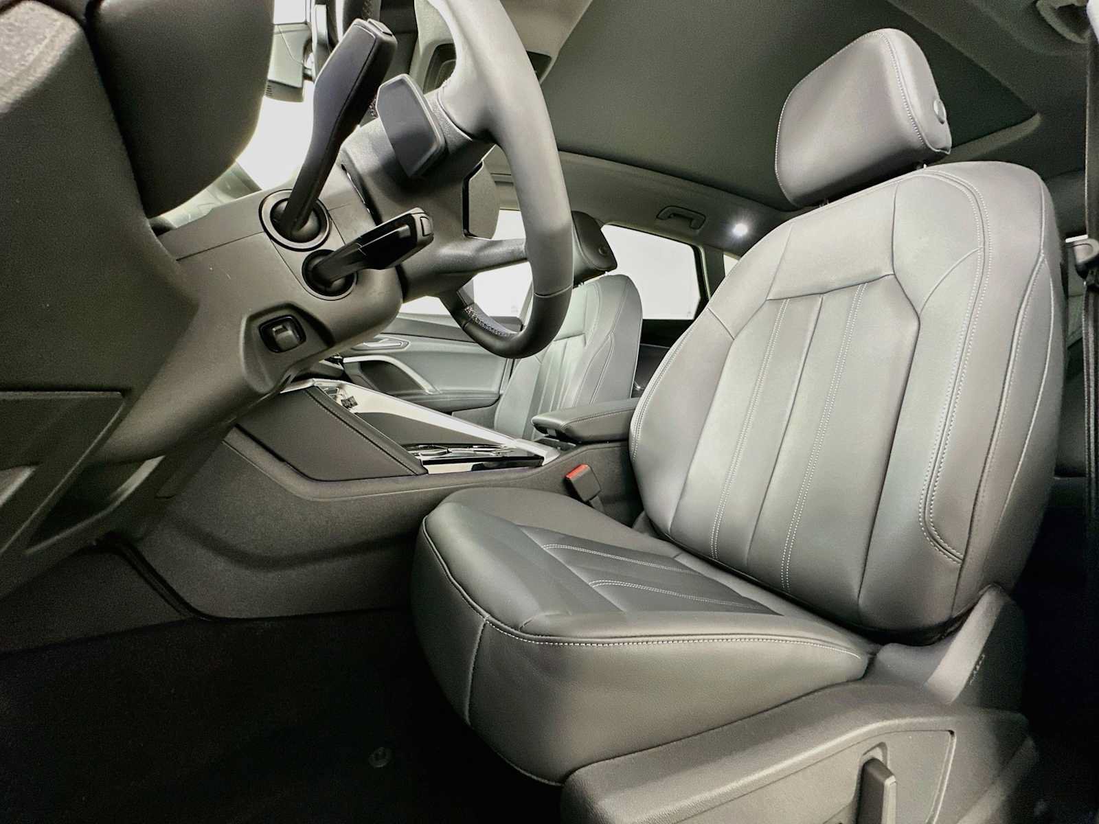 New 2026 Audi Q5 Premium AWD/4WD image 18