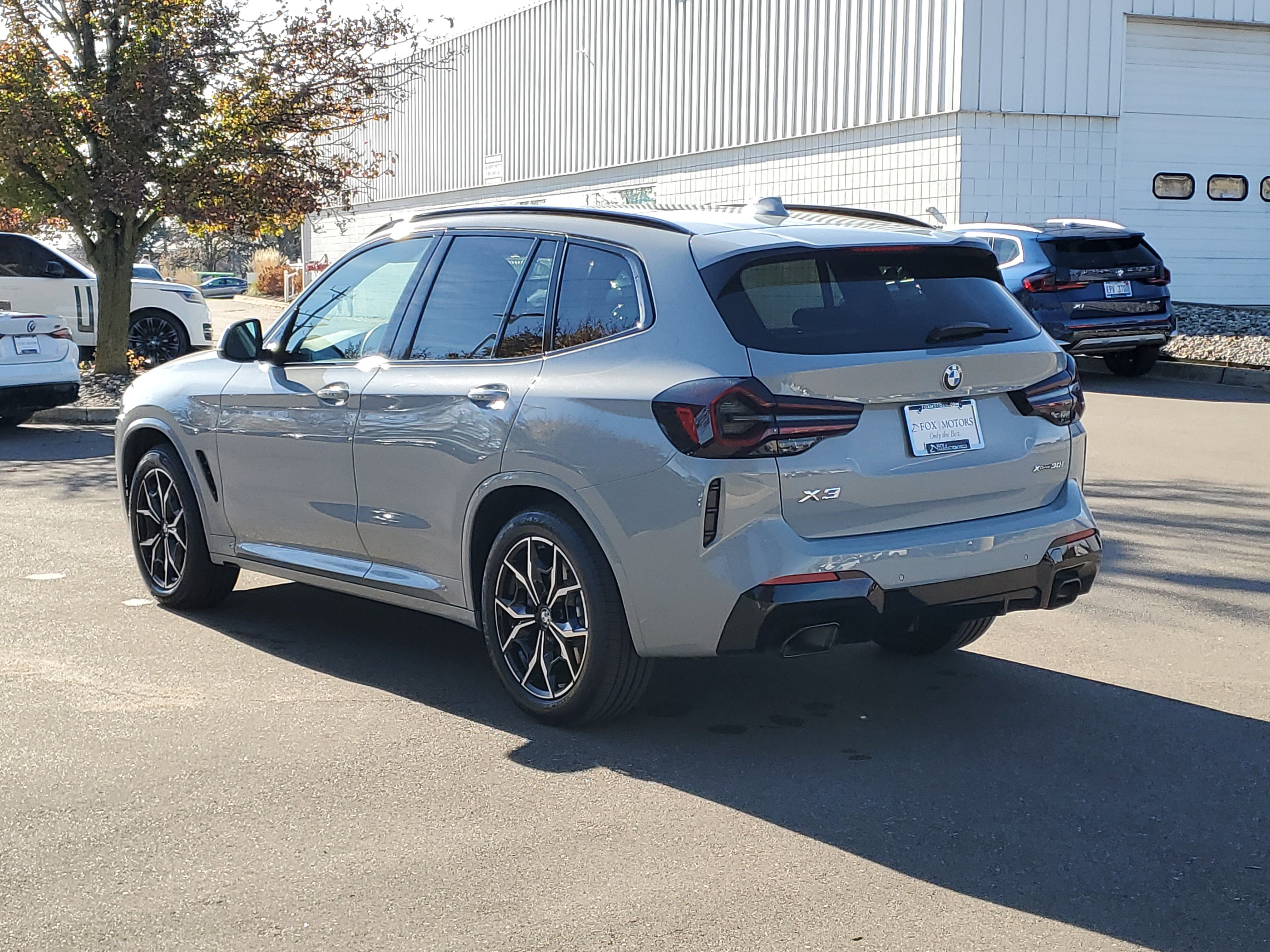 Certified 2023 BMW X3 xDrive30i w/ M Sport Package image 2