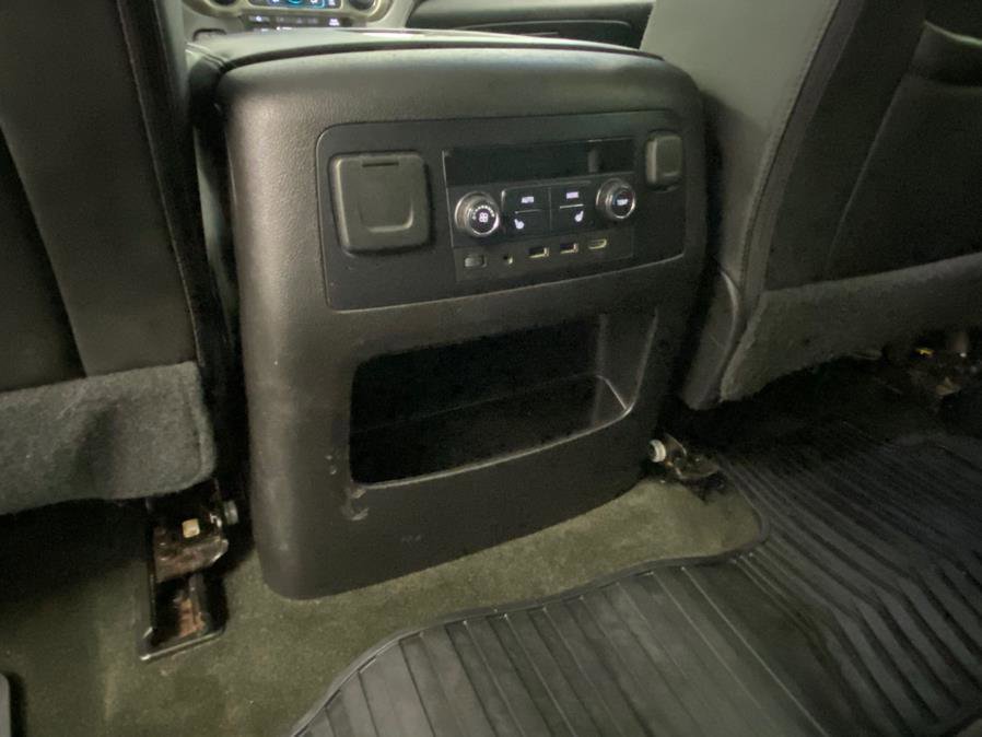 Used 2017 GMC Yukon Denali w/ Open Road Package image 38