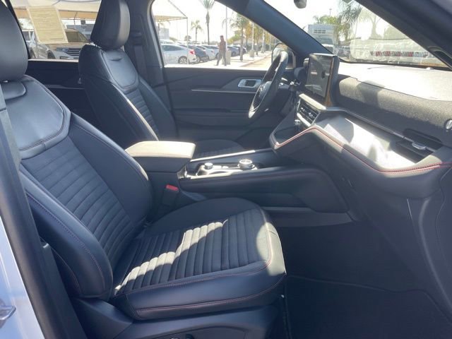 New 2026 Ford Explorer ST-Line w/ Premium Package image 24