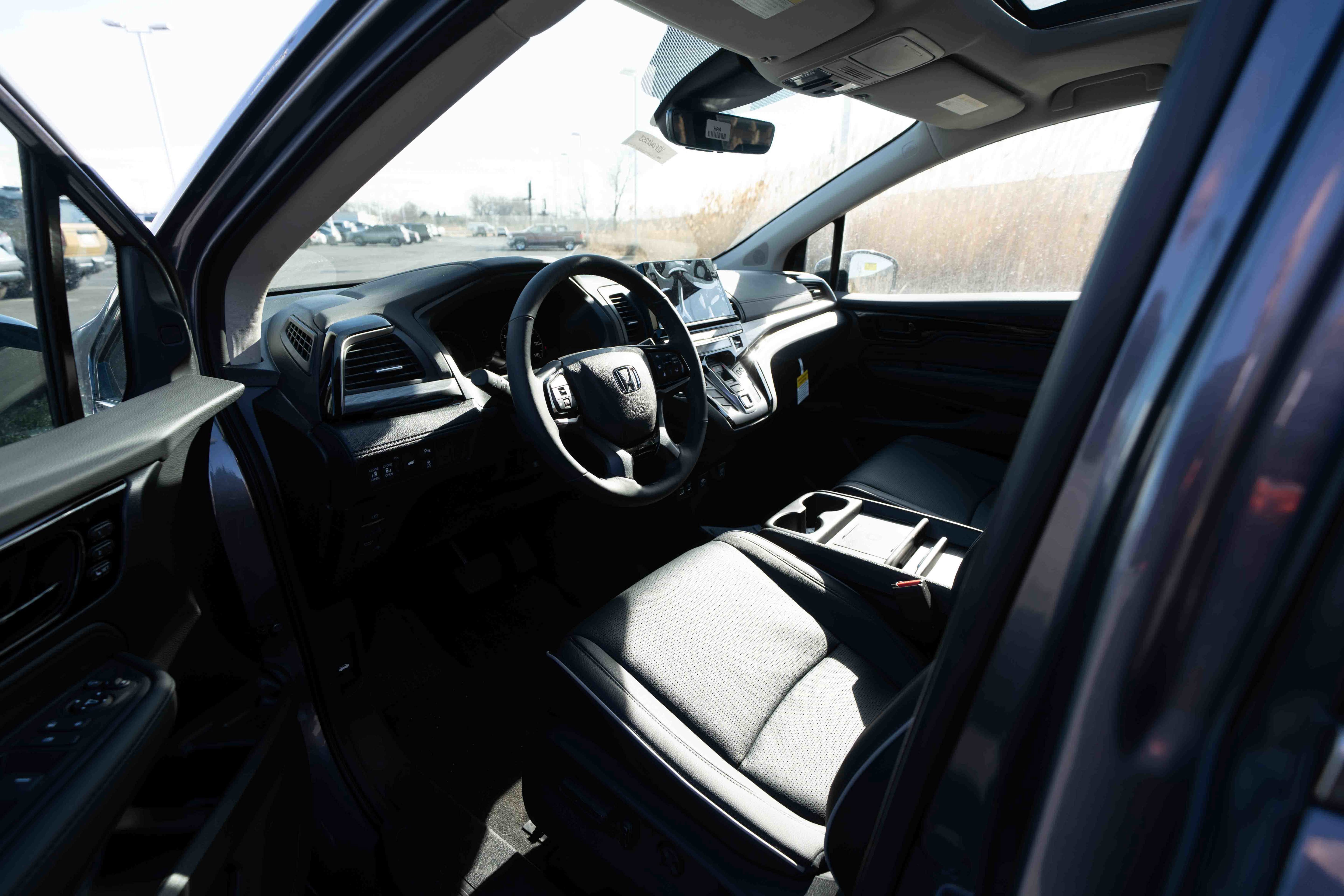 New 2026 Honda Odyssey Elite image 8