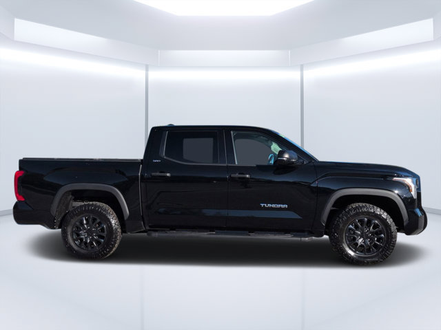 Used 2024 Toyota Tundra SR5 w/ SR5 Convenience Package AWD/4WD image 2