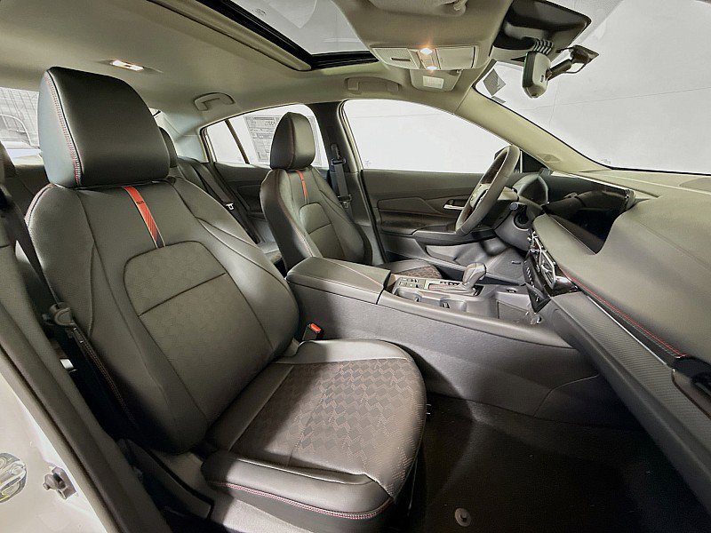 New 2026 Nissan Sentra SR w/ SR Premium Package image 28