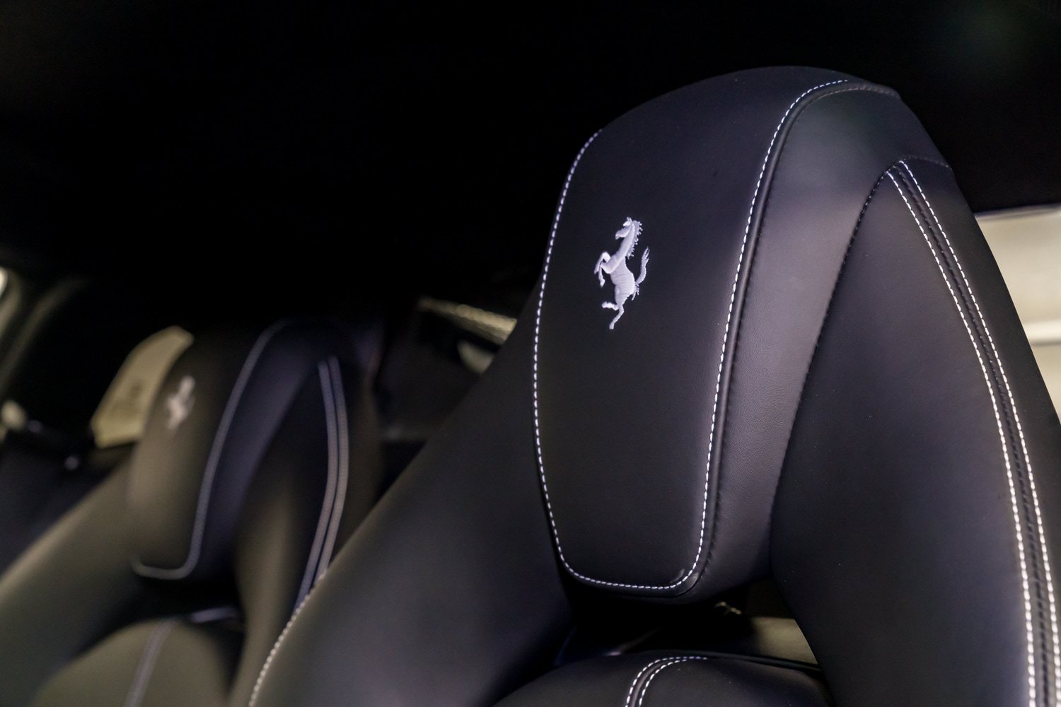 Certified 2022 Ferrari F8 Tributo RWD image 23