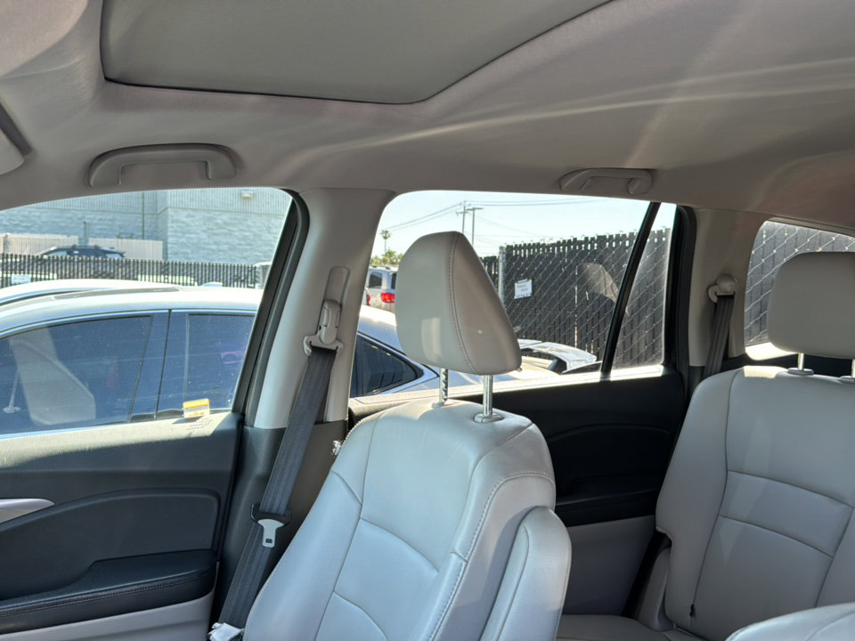 Used 2016 Honda Pilot EX-L image 4