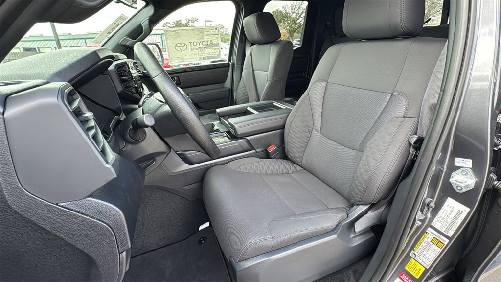 New 2026 Toyota Tundra SR image 18