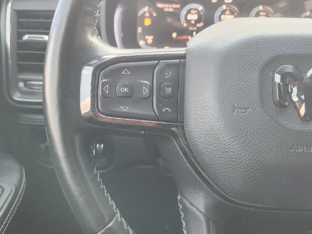 Used 2025 RAM 3500 Limited AWD/4WD image 28