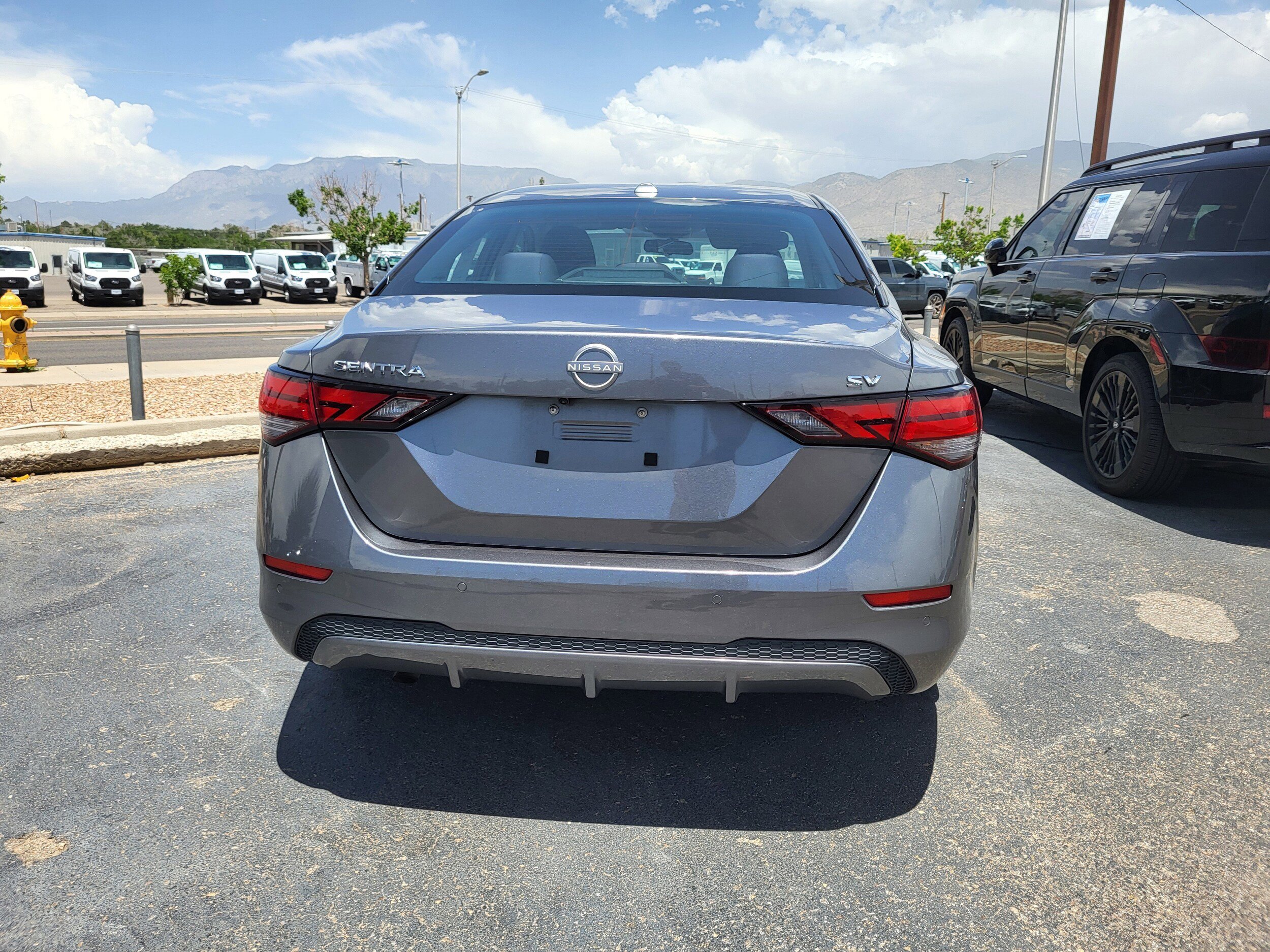 Used 2024 Nissan Sentra SV FWD image 19