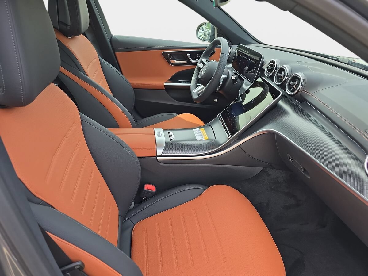 New 2026 Mercedes-Benz C 300 4MATIC Sedan image 10