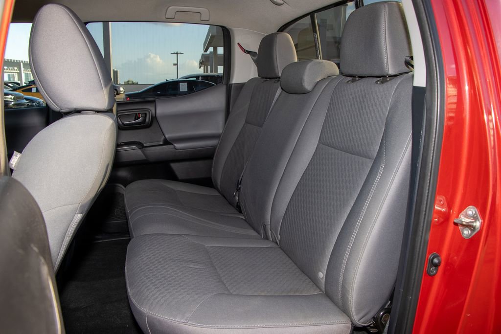 Used 2021 Toyota Tacoma SR w/ SR Convenience Package image 15