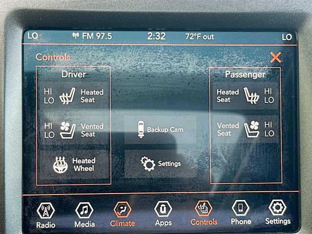 Used 2019 Jeep Cherokee Trailhawk AWD/4WD image 21