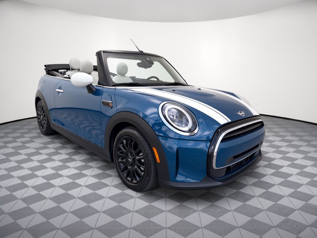 Used 2024 MINI Cooper Convertible w/ Signature Upholstery Package FWD image 7