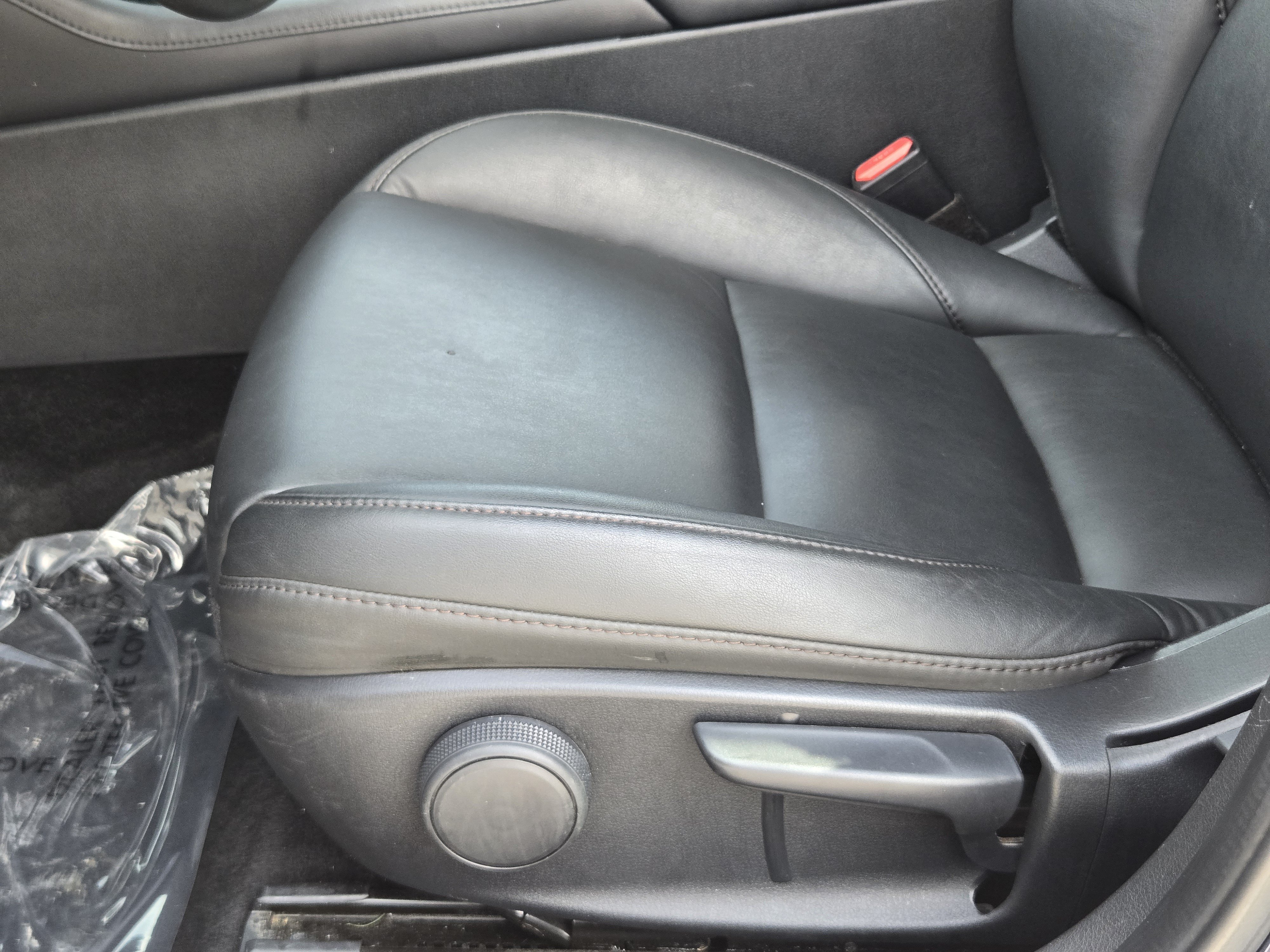 Used 2024 MAZDA MAZDA3 s FWD image 24