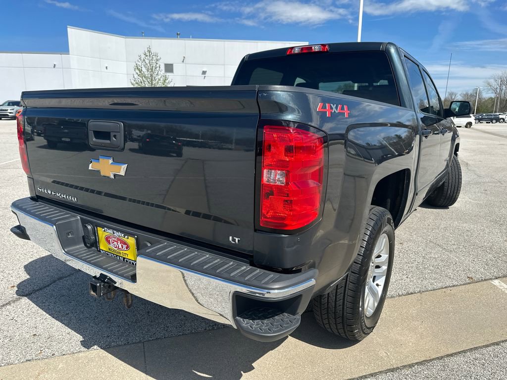 Used 2018 Chevrolet Silverado 1500 LT w/ All Star Edition AWD/4WD image 3