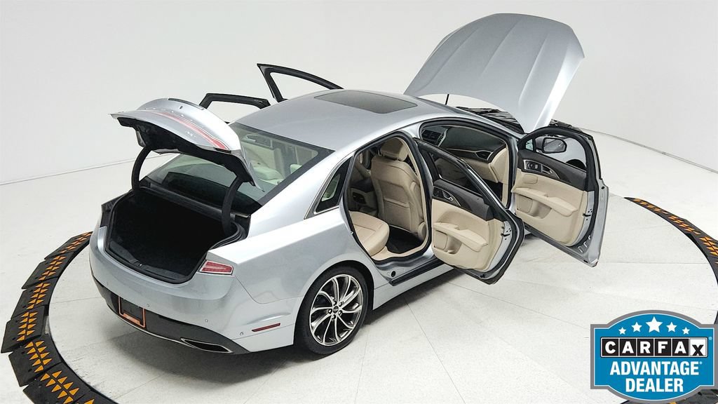 Used 2020 Lincoln MKZ Reserve FWD image 30