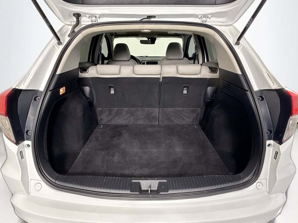 Certified 2019 Honda HR-V Touring image 28