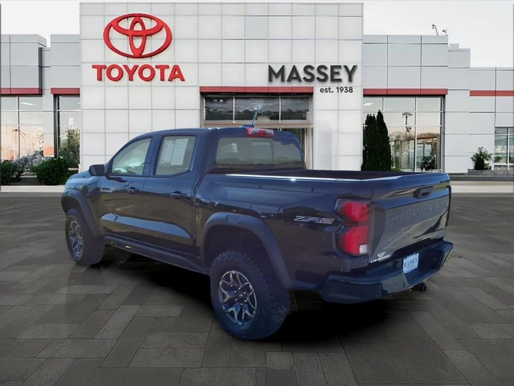 Used 2026 Chevrolet Colorado ZR2 w/ Technology Package AWD/4WD image 5