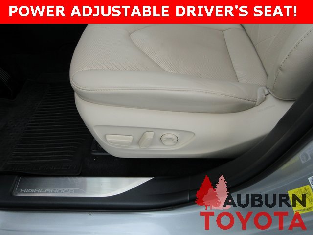Used 2023 Toyota Highlander Platinum image 14