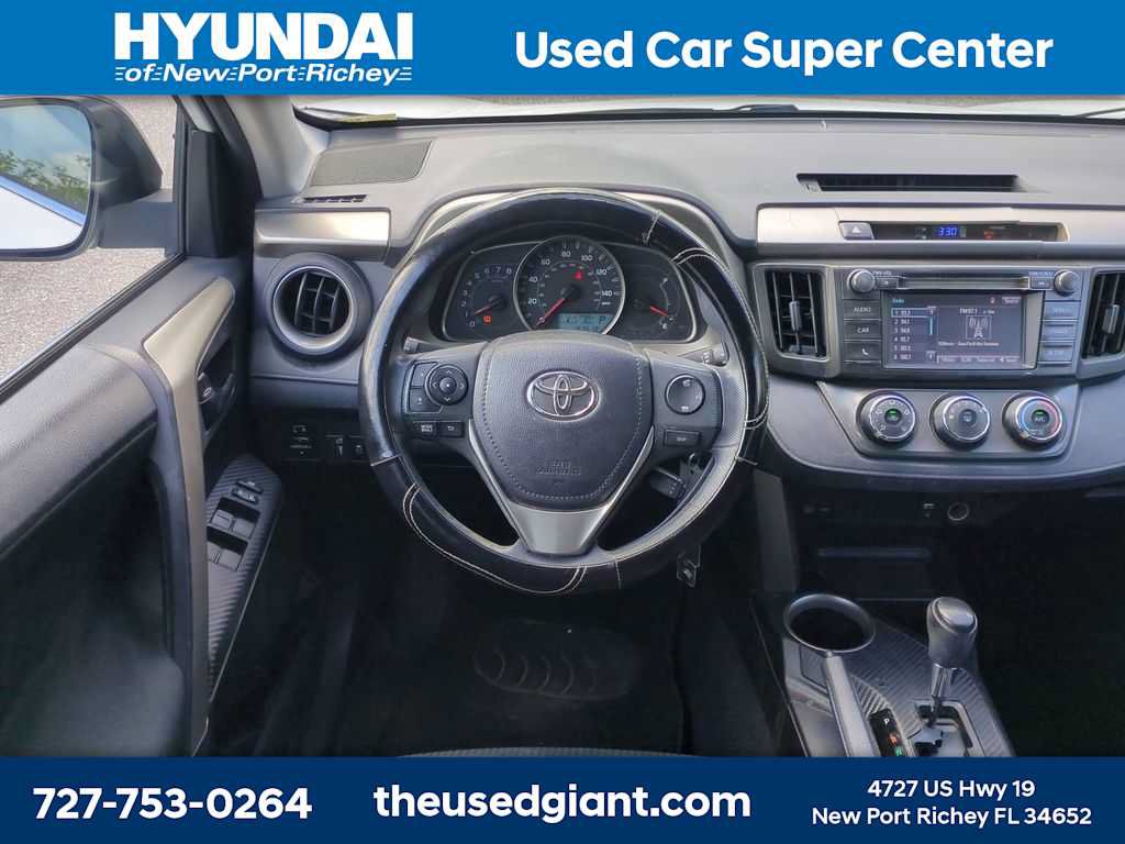 Used 2014 Toyota RAV4 LE AWD/4WD image 16