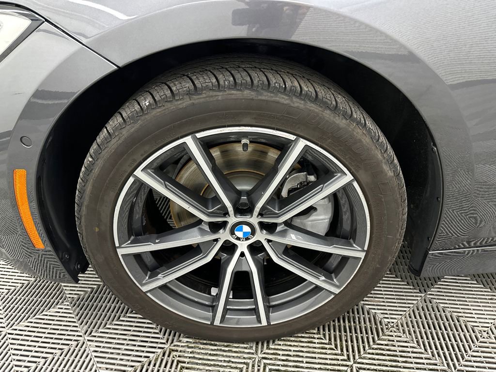 Used 2019 BMW 330i Sedan w/ Convenience Package RWD image 13