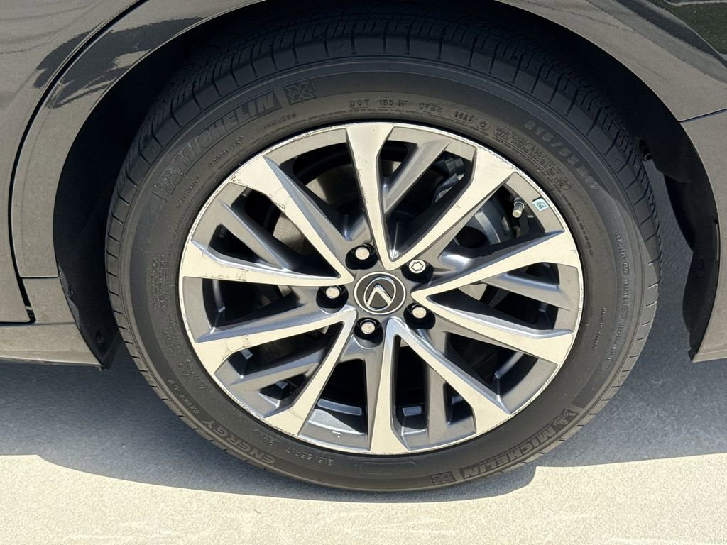 Used 2023 Lexus ES 350 w/ Accessory Package (Z2) FWD image 31