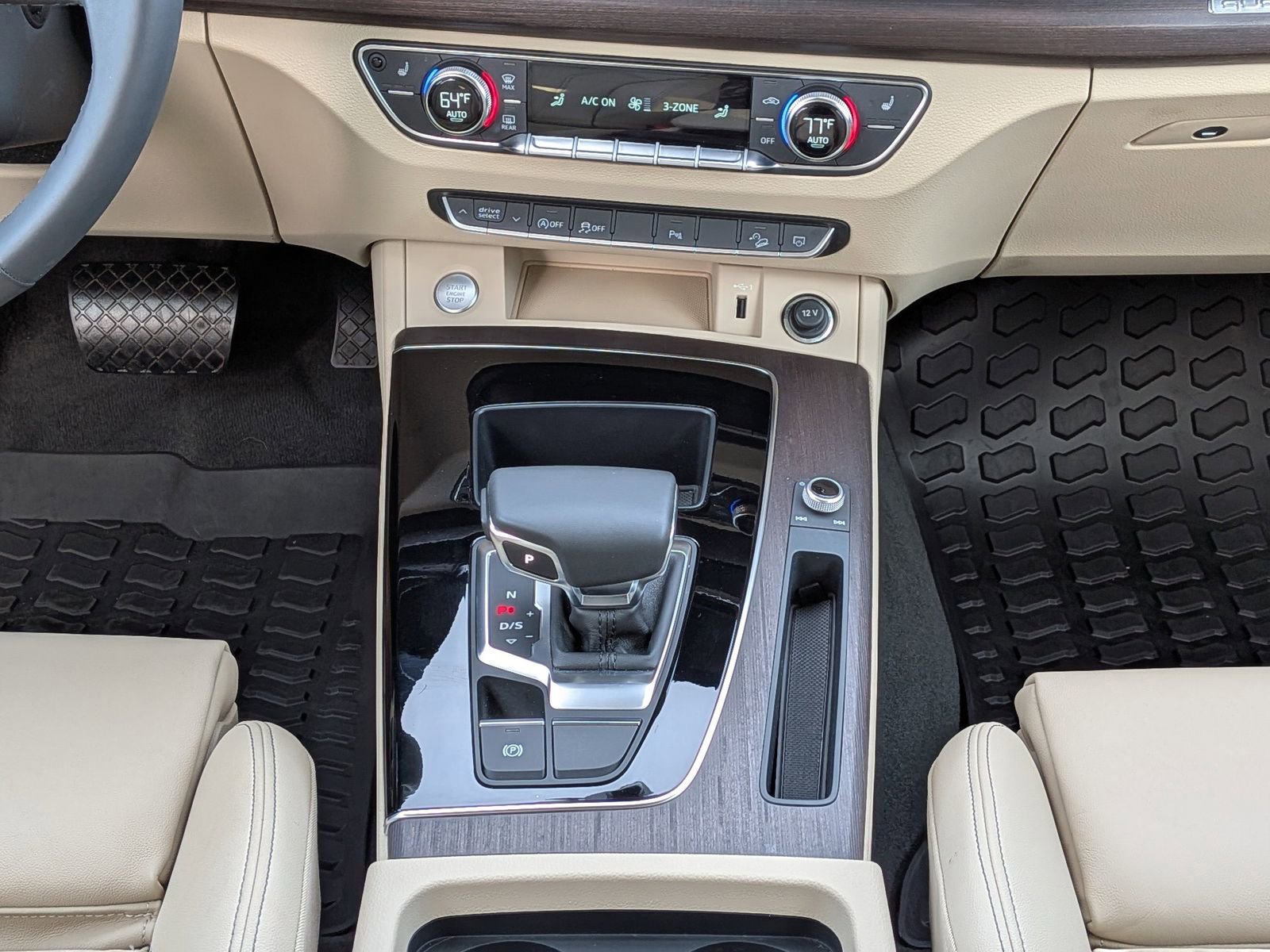 Used 2024 Audi Q5 2.0T Premium image 21