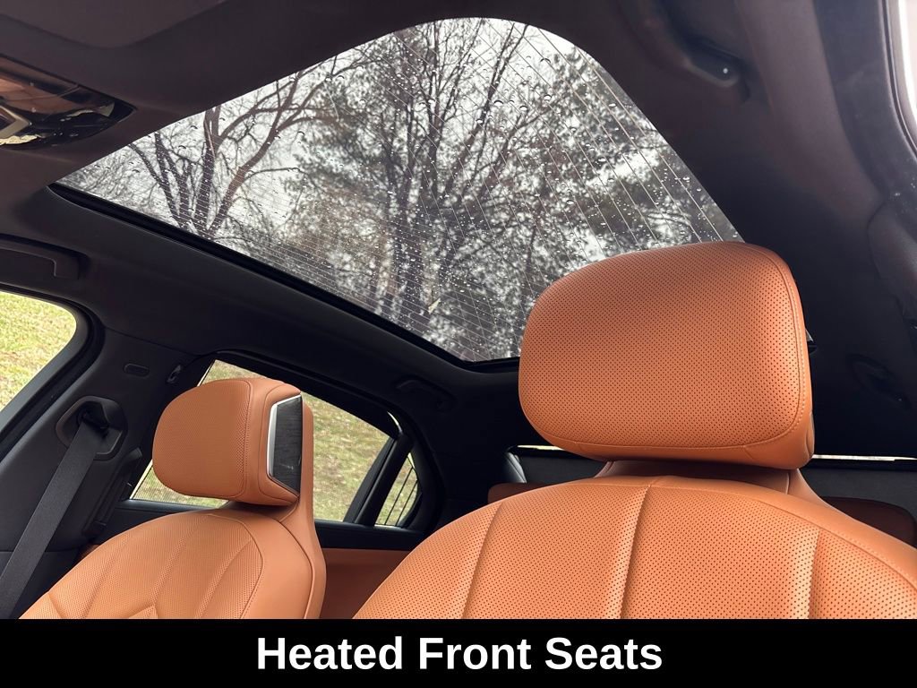 Used 2025 BMW 740i xDrive image 26