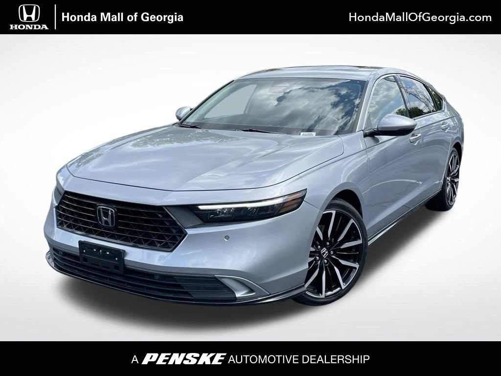 Certified 2023 Honda Accord Touring image 1