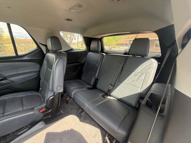 Used 2021 Chevrolet Traverse LT w/ LT Premium Package FWD image 14