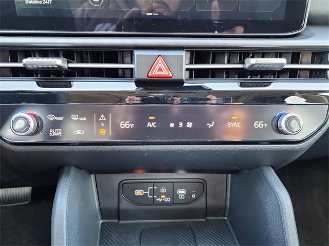 New 2026 Kia Sportage EX image 21