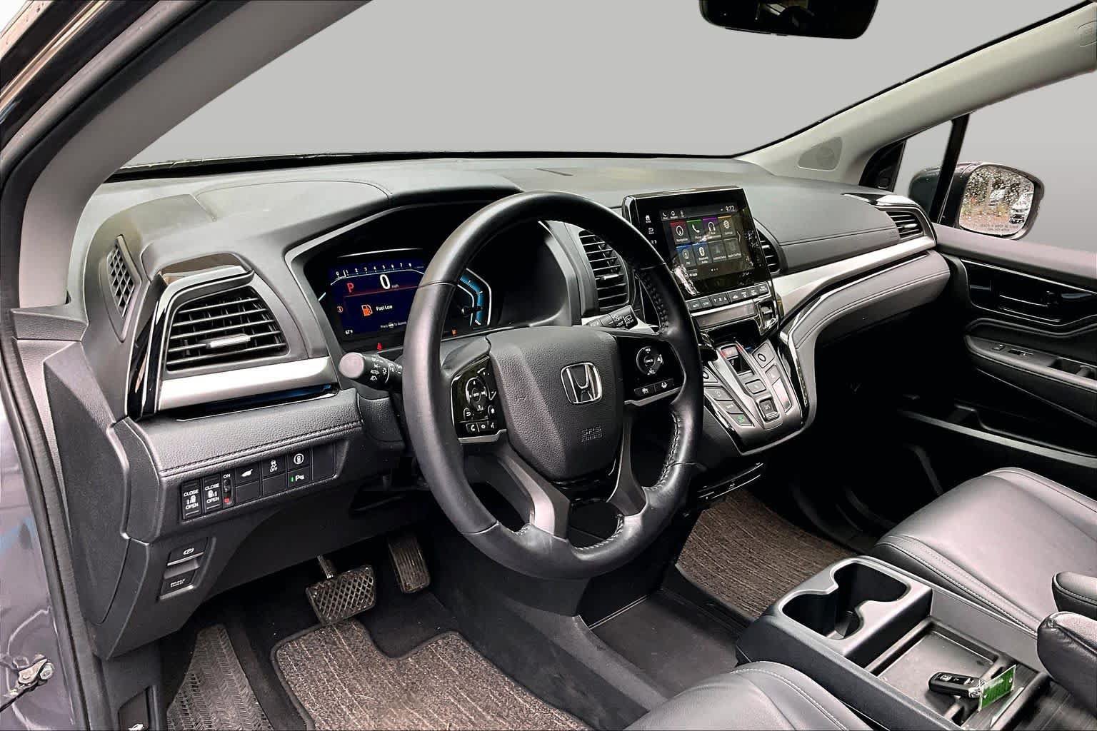 Used 2024 Honda Odyssey Touring image 18