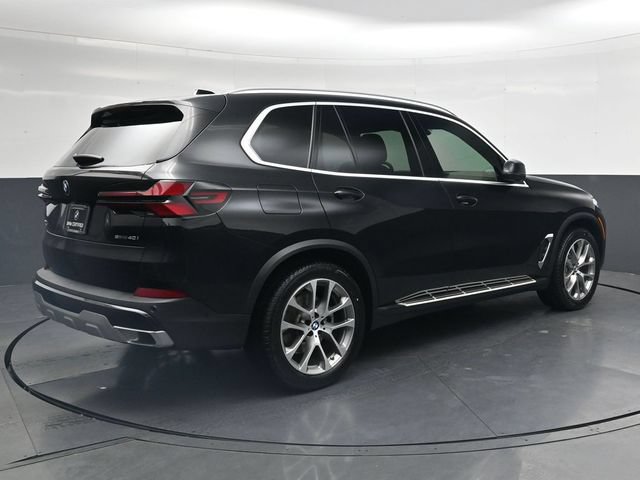 Certified 2024 BMW X5 sDrive40i w/ Premium Package RWD image 4