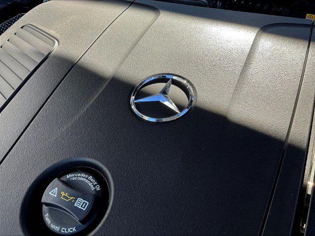 Used 2026 Mercedes-Benz GLC 300 4MATIC image 33